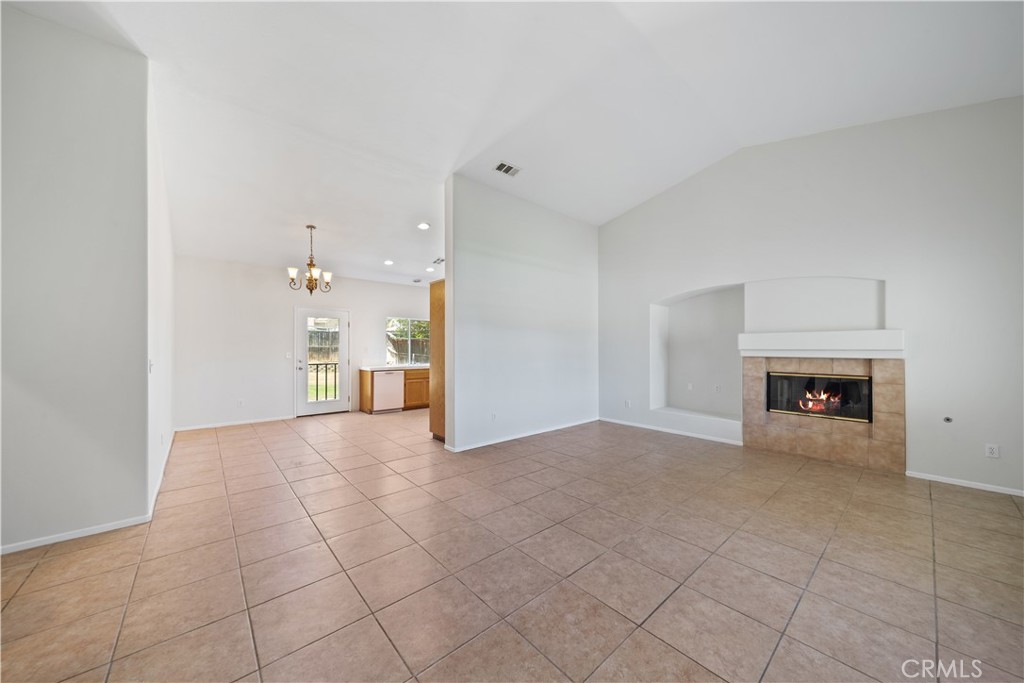 26577 Trumble Road Menifee, CA 92585 - Photo 6 of 42