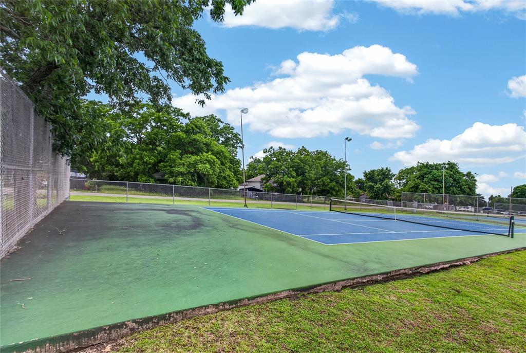 703 College Street Celeste, TX 75423 - Photo 28 of 29 a view of a tennis court