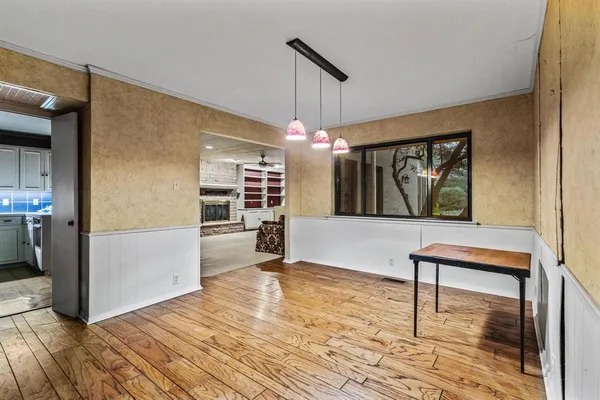 a view of a living room