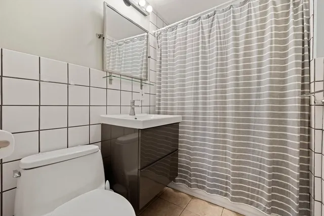 $2,000 | 39 Englewood Avenue, Unit 17, Boston, MA 02135