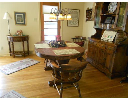 3125 Tuscarawas Road Beaver, PA 15009 - Photo 4 of 16 Dining Room.
