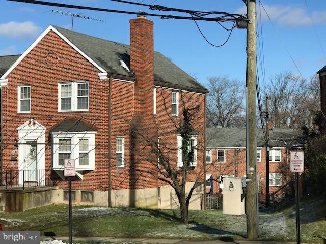 1001 Harwall Road Baltimore, MD 21207 - Photo 3 of 109 a front view of a house with garden