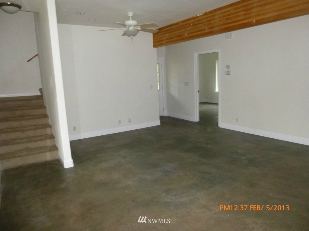519 South Camano Ridge Road Camano Island, WA 98282 - Photo 8 of 15 Gallery Image 8