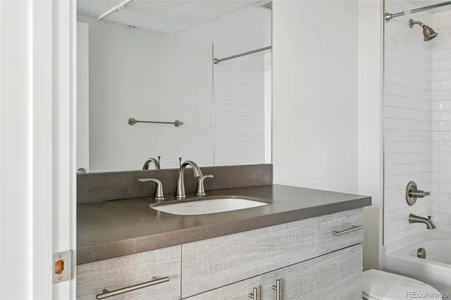 $260,000 | 2835 West Parkside Place, Unit 305, Denver, CO 80221