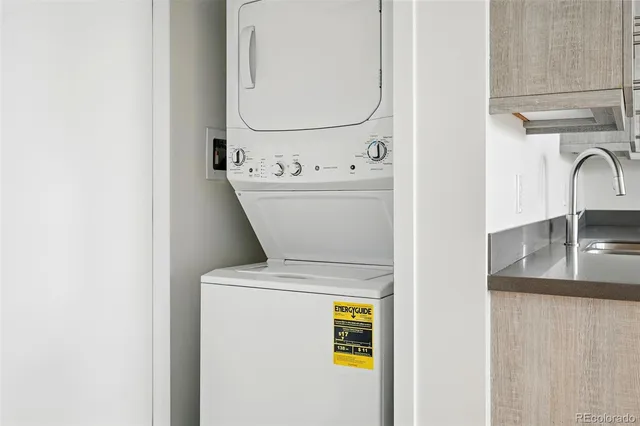 $260,000 | 2835 West Parkside Place, Unit 305, Denver, CO 80221