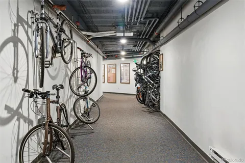 $260,000 | 2835 West Parkside Place, Unit 305, Denver, CO 80221