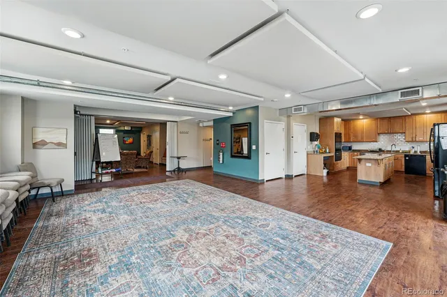 $260,000 | 2835 West Parkside Place, Unit 305, Denver, CO 80221