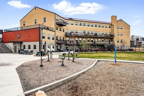 $260,000 | 2835 West Parkside Place, Unit 305, Denver, CO 80221