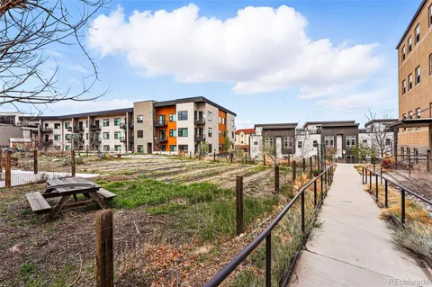$260,000 | 2835 West Parkside Place, Unit 305, Denver, CO 80221