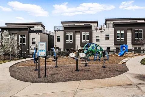 $260,000 | 2835 West Parkside Place, Unit 305, Denver, CO 80221