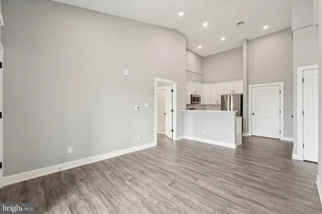 $2,650 | 2421 Bristol Road, Unit 2B410, Warrington, PA 18976