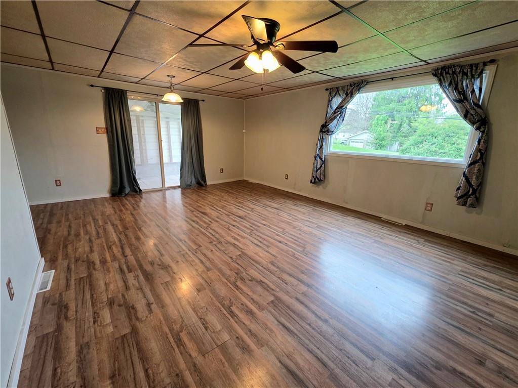 395 Spring Street Yukon, PA 15698 - Photo 10 of 33 Gallery Image 10