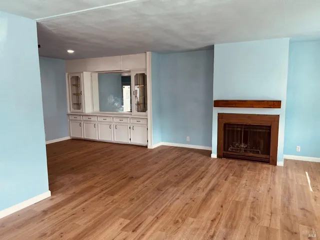 $175,950 | 320 Chablis North, Calistoga, CA 94515