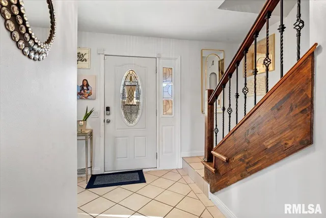 $295,000 | 2424 Lindbergh Boulevard, Springfield, IL 62704