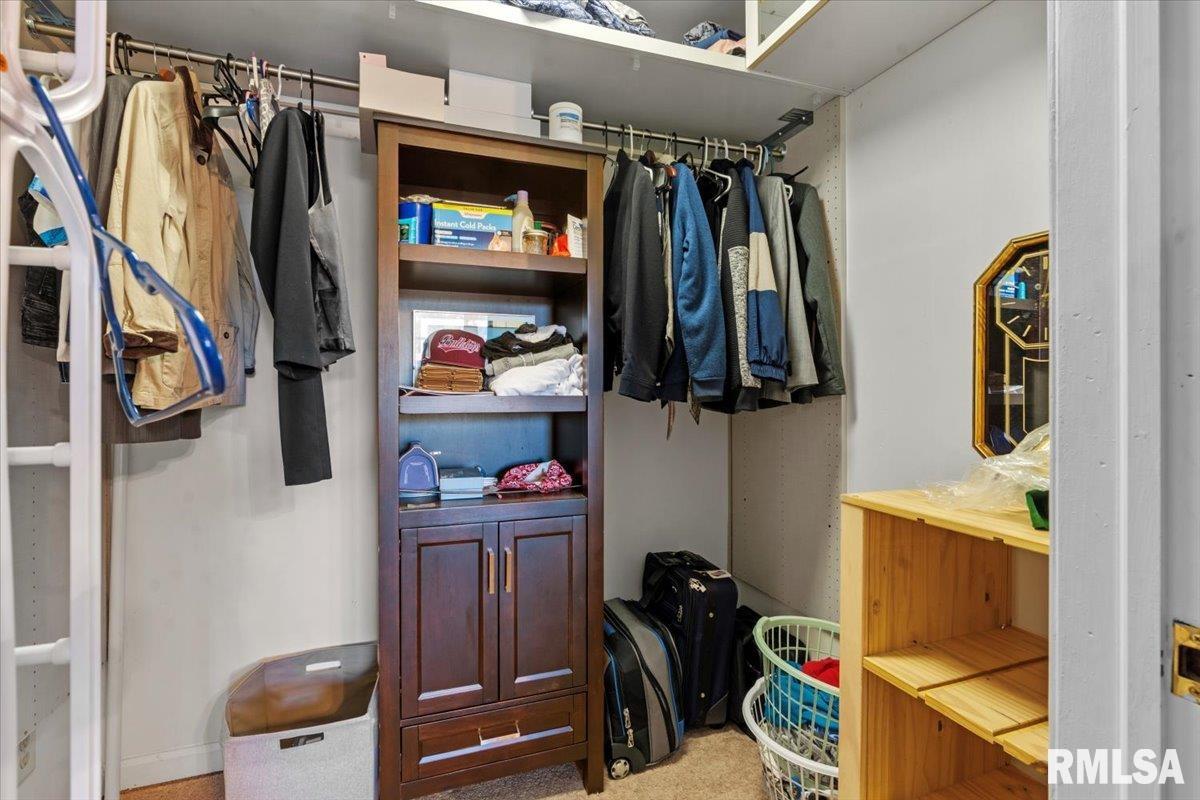 2424 Lindbergh Boulevard Springfield, IL 62704 - Photo 21 of 29