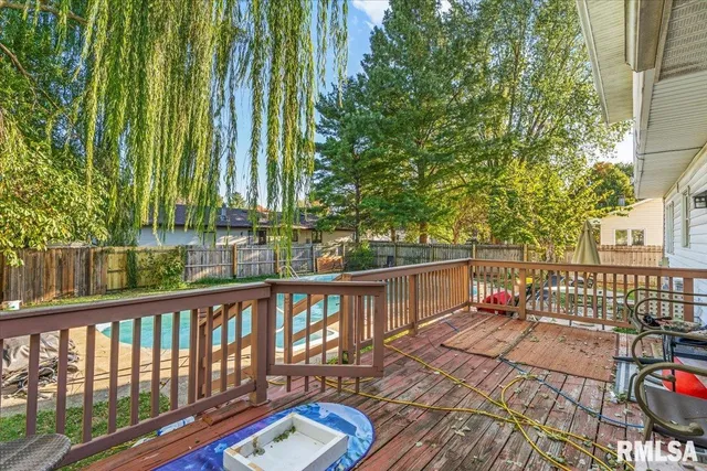 $295,000 | 2424 Lindbergh Boulevard, Springfield, IL 62704