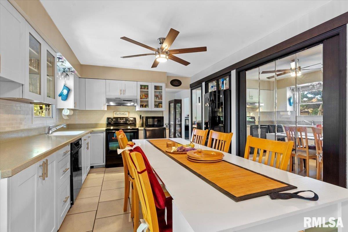 2424 Lindbergh Boulevard Springfield, IL 62704 - Photo 9 of 29