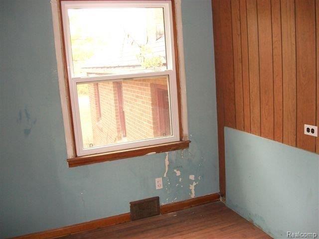 1284 West Filion Road Filion, MI 48432 - Photo 8 of 11 bed3