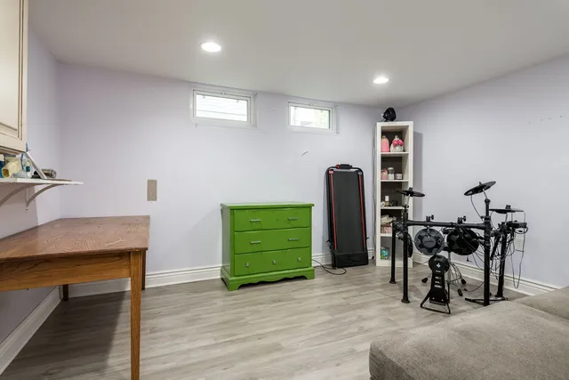 $679,900 | 522 Park Manor Court, Elmhurst, IL 60126