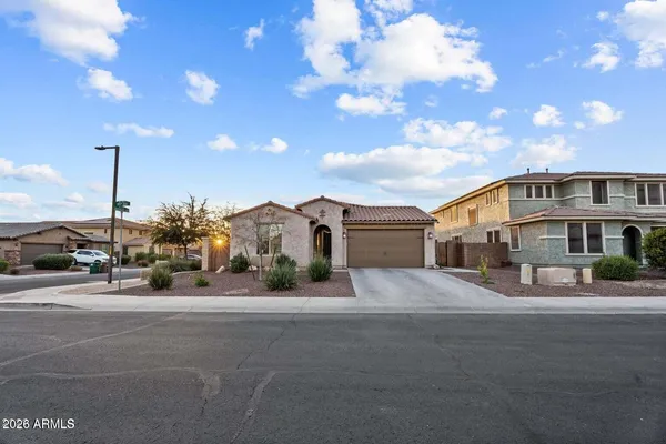 $2,300 | 4052 South 185th Avenue, Goodyear, AZ 85338