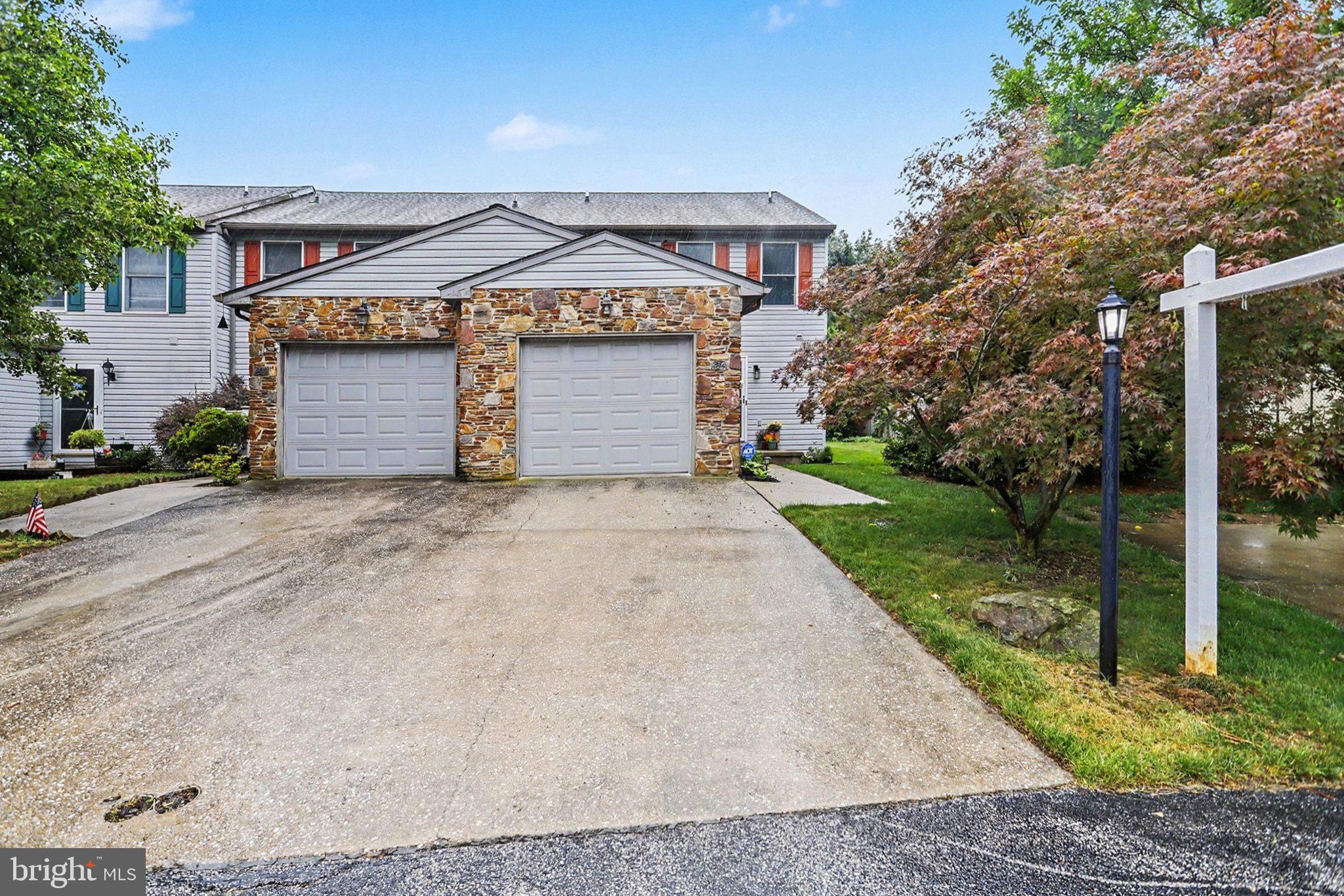436 Springbrook Court, Unit E1 Hanover, PA 17331 - Photo 2 of 36 End unit