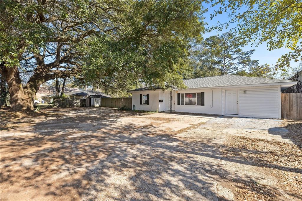 112 North Scanlan Street Hammond, LA 70401 - Photo 2 of 13