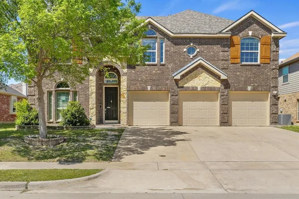 $700,000 | 2824 Pino, Grand Prairie, TX 75054