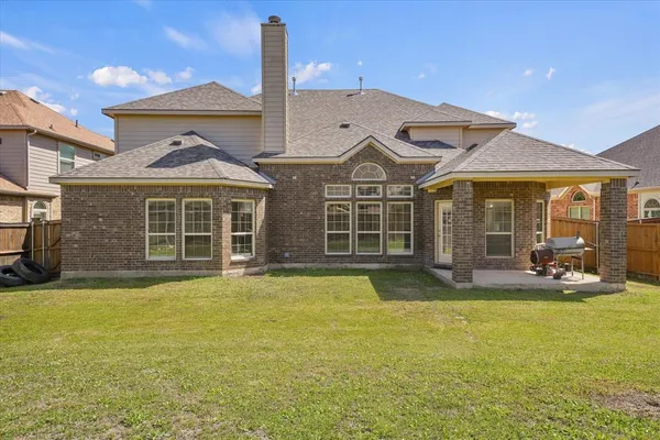 $700,000 | 2824 Pino, Grand Prairie, TX 75054