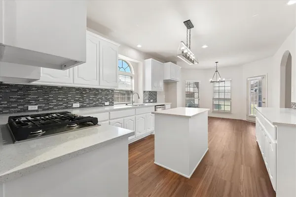 $700,000 | 2824 Pino, Grand Prairie, TX 75054