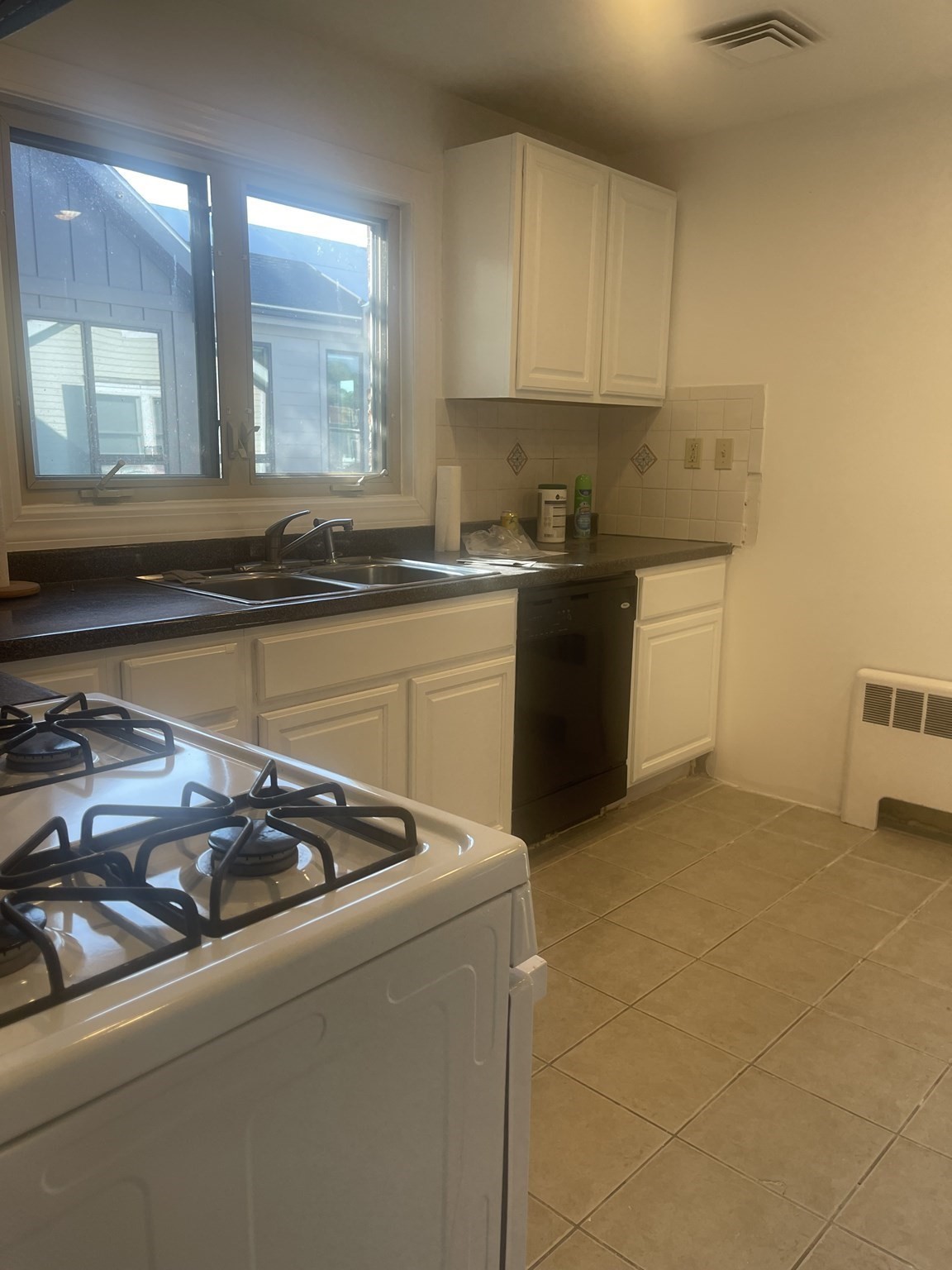 275 Tappan Street, Unit II Brookline, MA 02445 - Photo 7 of 15 Gallery Image 7