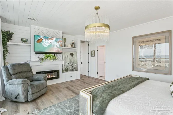 $2,990,000 | 7515 Gulf Boulevard, Navarre Beach, FL 32566