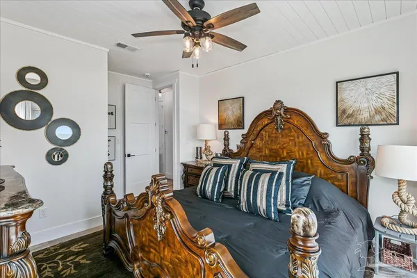 $2,990,000 | 7515 Gulf Boulevard, Navarre Beach, FL 32566