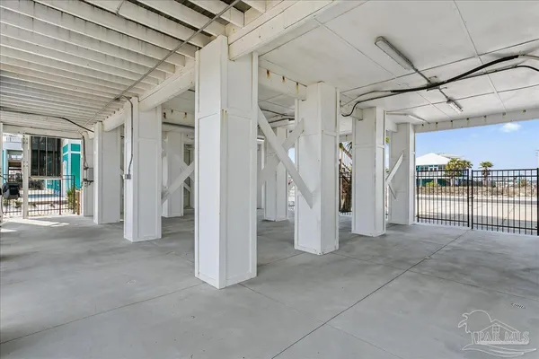 $2,990,000 | 7515 Gulf Boulevard, Navarre Beach, FL 32566