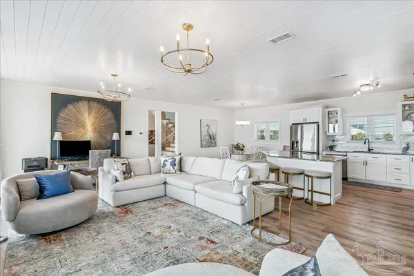 $2,990,000 | 7515 Gulf Boulevard, Navarre Beach, FL 32566