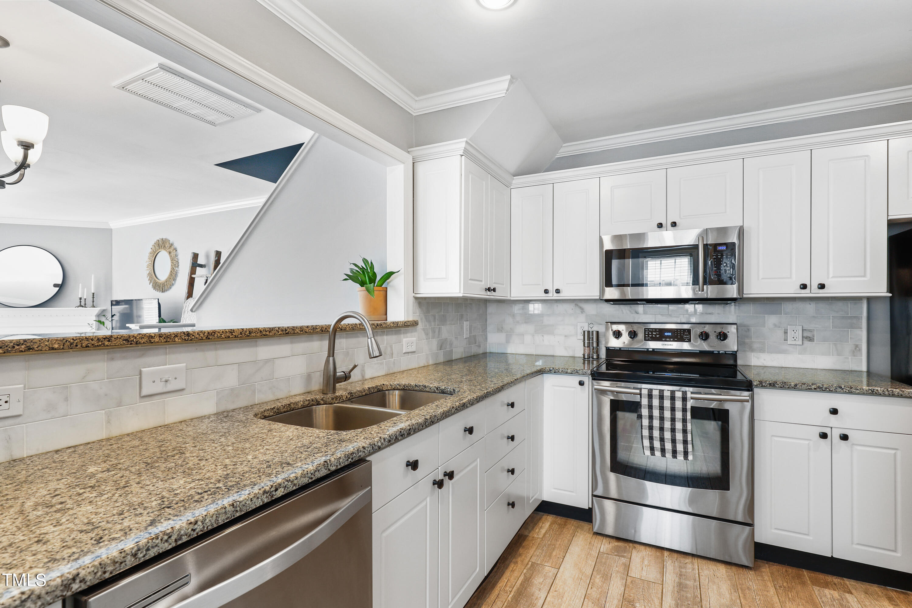 5308 Eagle Trace Drive Raleigh, NC 27604 - Photo 3 of 23 6