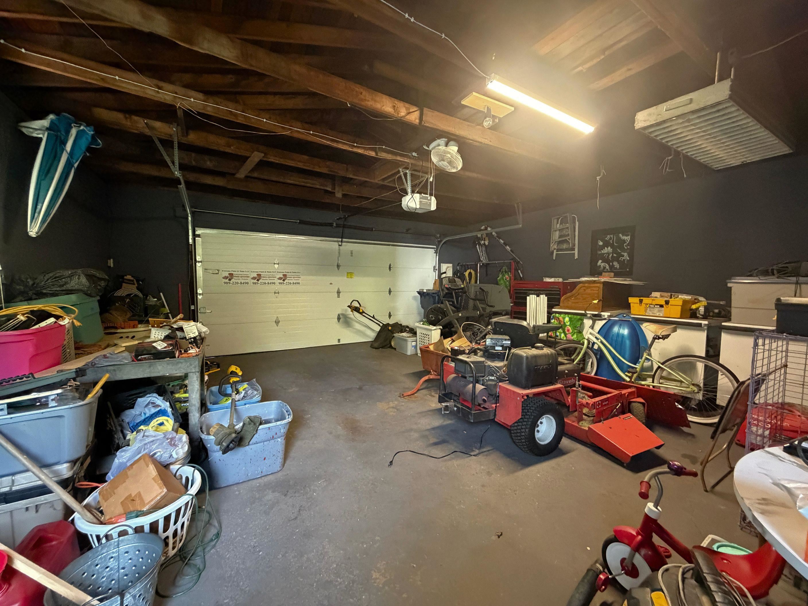 1079 West Moore Road Saginaw, MI 48601 - Photo 58 of 63 50211118-e4c59abe-2244-4ba4-ac4c-c52520dd76ef.JPG