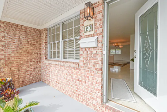 a view of a backyard with garden