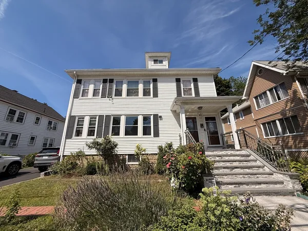 $3,000 | 509 School Street, Unit 1, Belmont, MA 02478