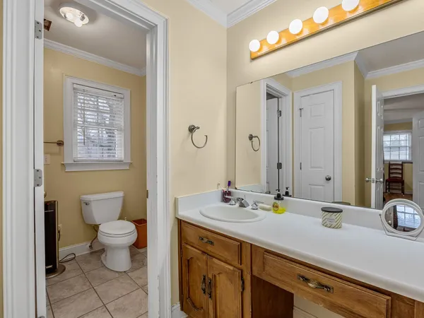 $560,000 | 170 Oak Ridge Drive, Jonesville, SC 29353