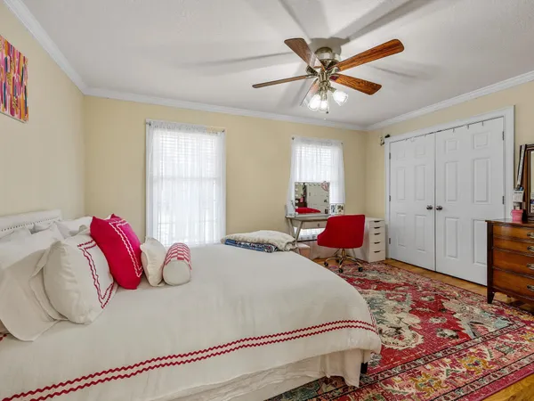 $560,000 | 170 Oak Ridge Drive, Jonesville, SC 29353