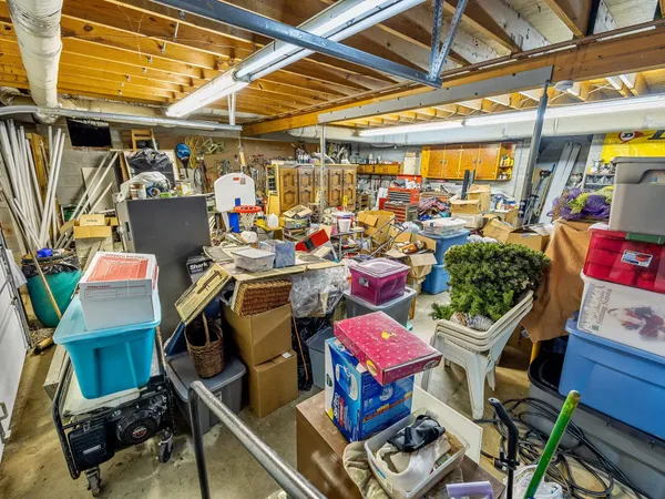 $560,000 | 170 Oak Ridge Drive, Jonesville, SC 29353