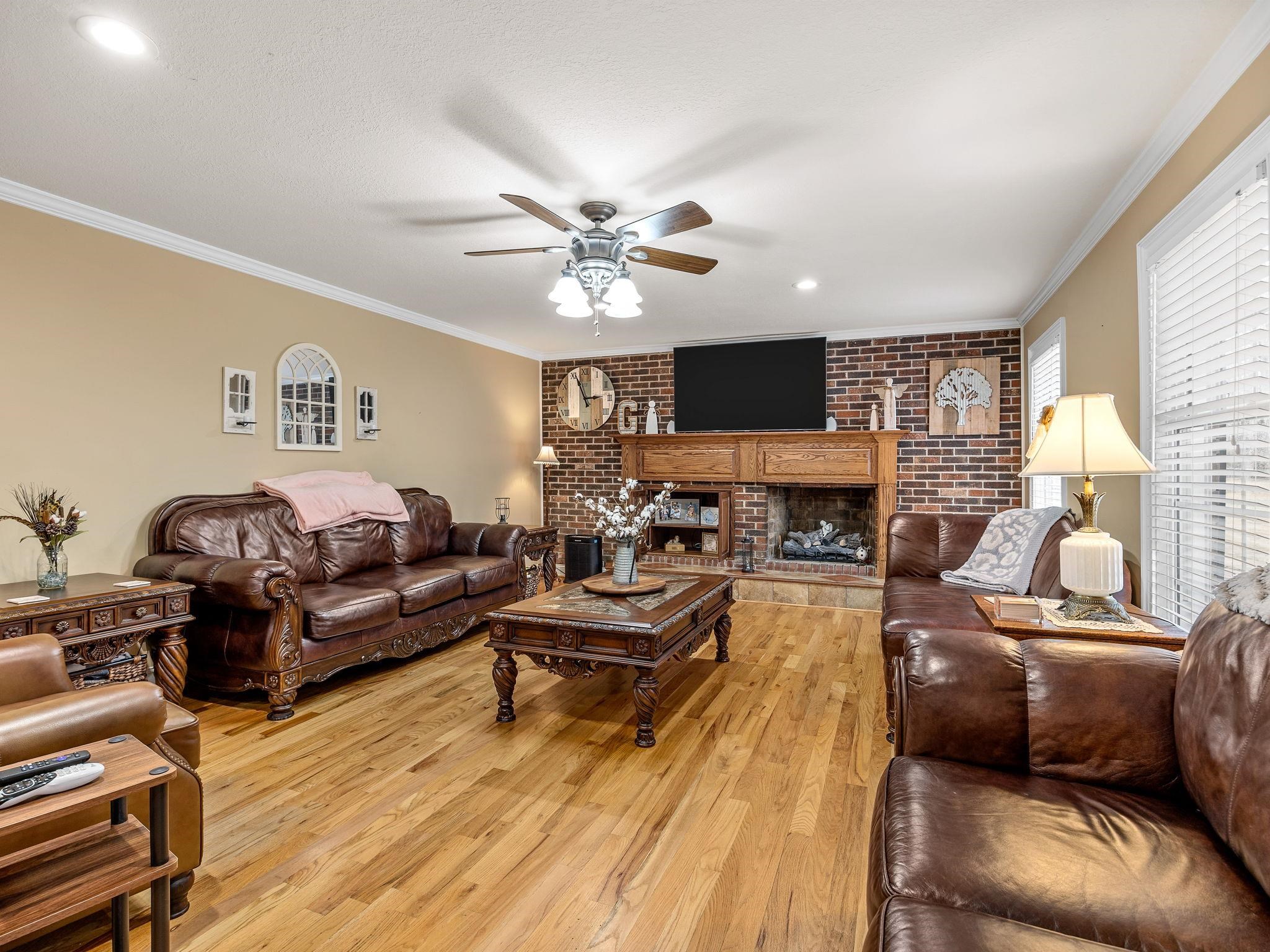 170 Oak Ridge Drive Jonesville, SC 29353 - Photo 7 of 49