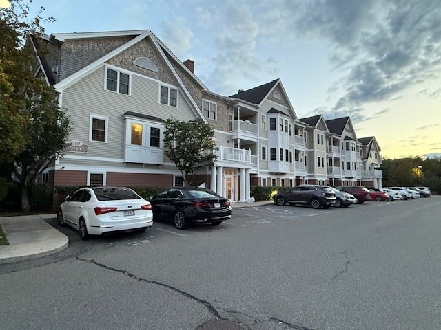 180 Chickering Road, Unit 204C North Andover, MA 01845 - Photo 1 of 19 Gallery Image 1
