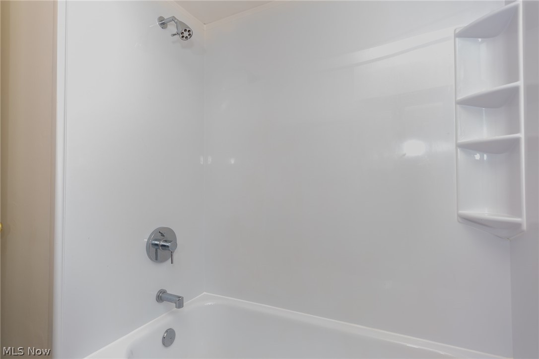 1481 Raleigh Boulevard Akron, OH 44321 - Photo 21 of 34 Gallery Image 21