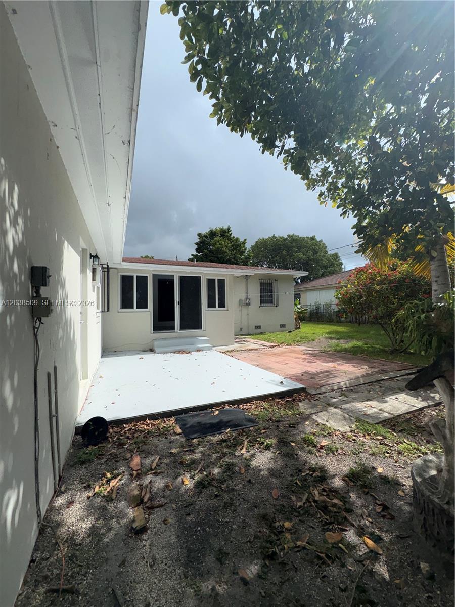 2920 Southwest 15th Street Miami, FL 33145 - Photo 18 of 21