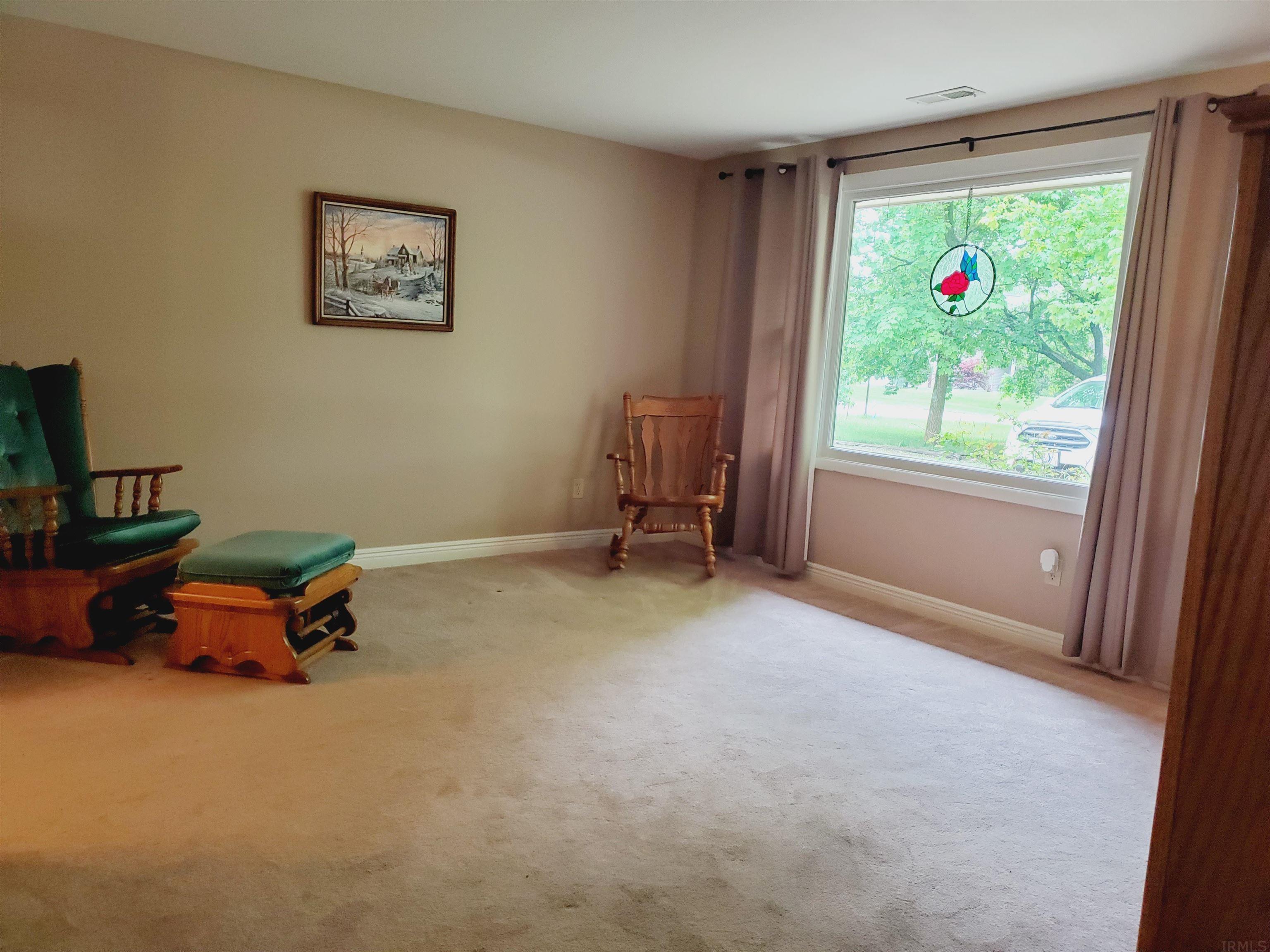 7415 Hosler Road Leo, IN 46765 - Photo 8 of 28