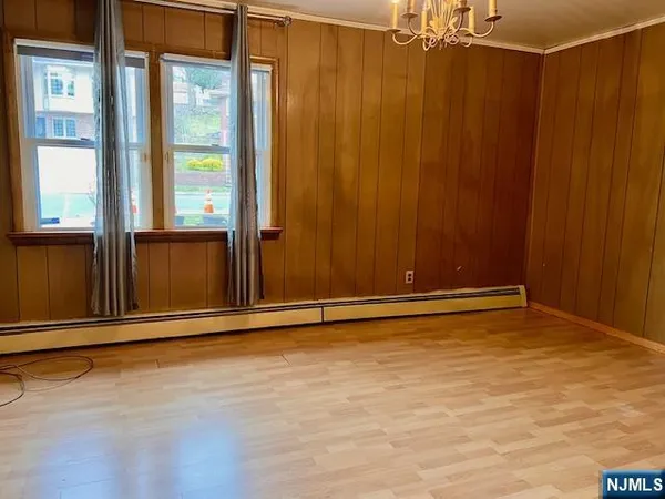 $821,000 | 661 Clinton Place, Ridgefield, NJ 07657