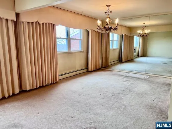 $821,000 | 661 Clinton Place, Ridgefield, NJ 07657