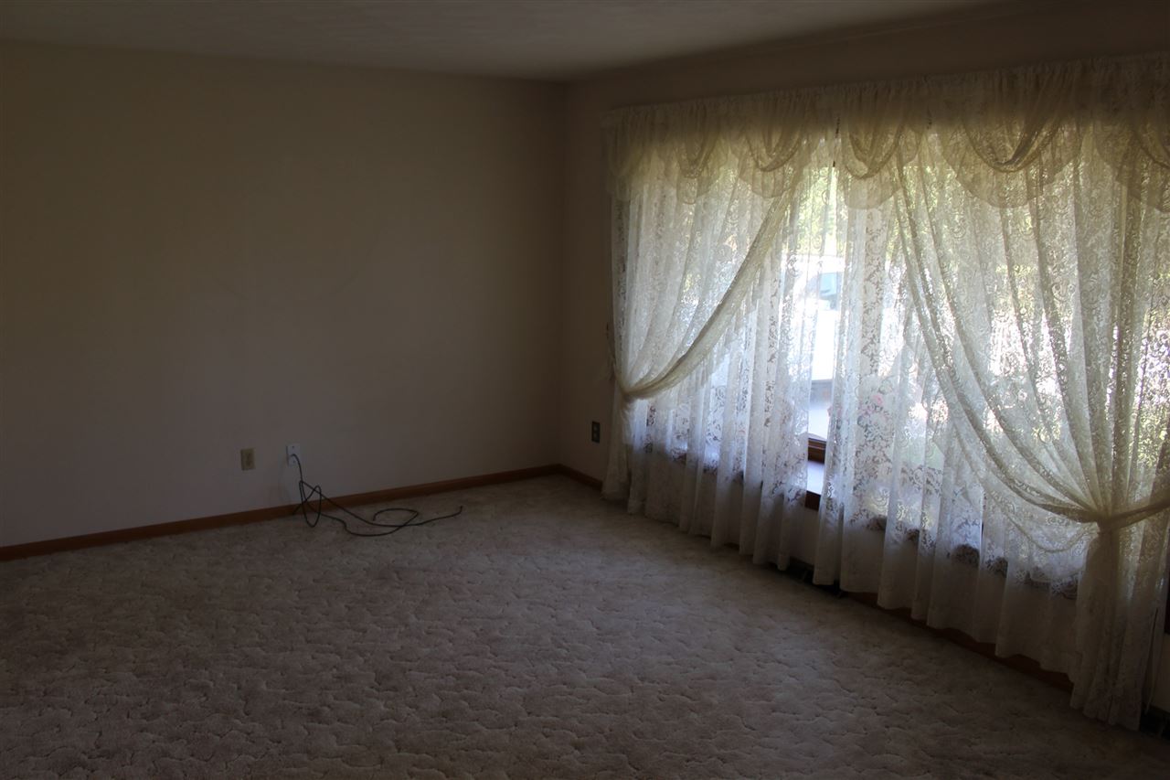 53243 Ash Road Granger, IN 46530 - Photo 4 of 19 Gallery Image 4