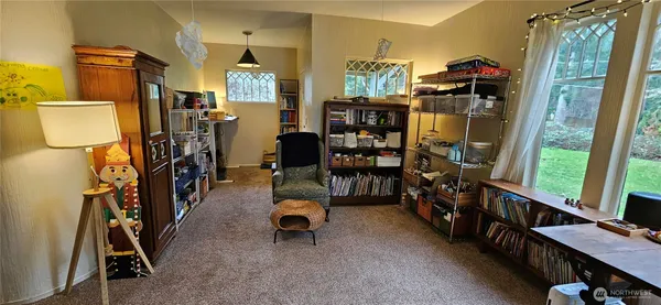 $3,500 | 6810 Northeast Bergman Road, Bainbridge Island, WA 98110